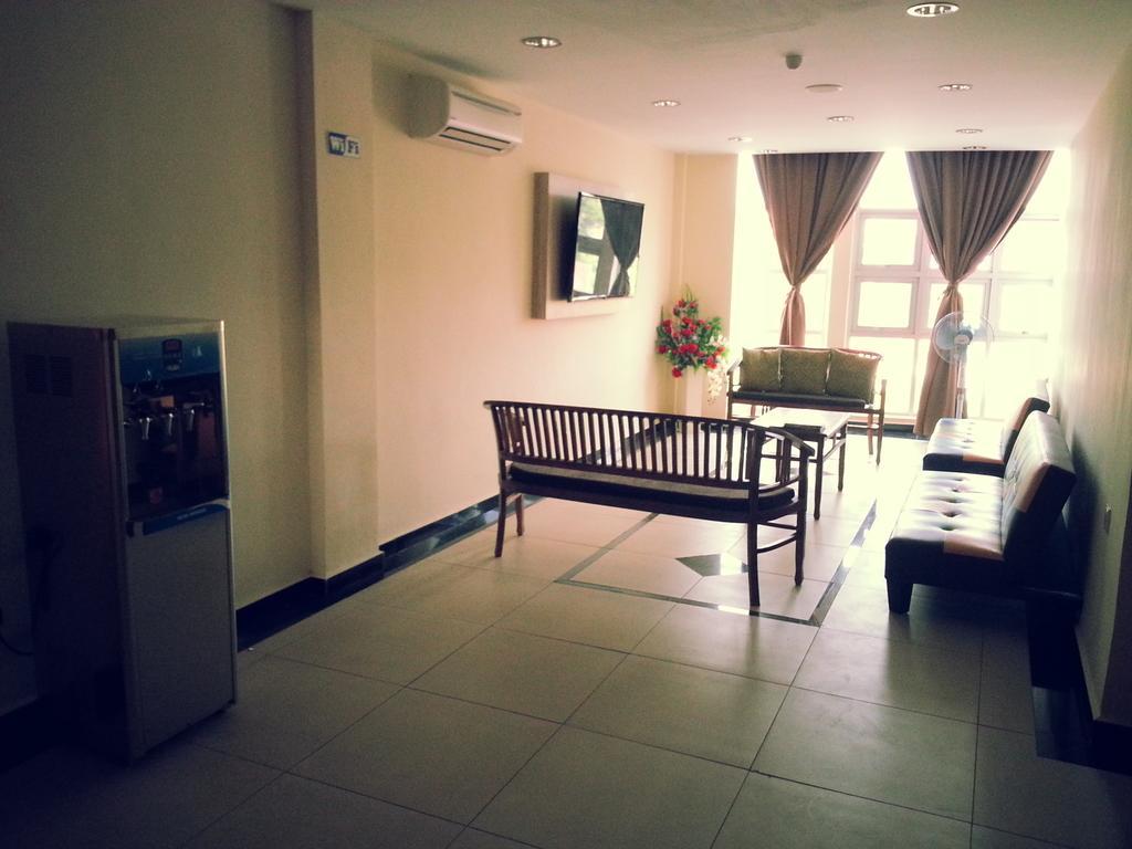 Hotel Centre Point Tampin Malacca Eksteriør billede