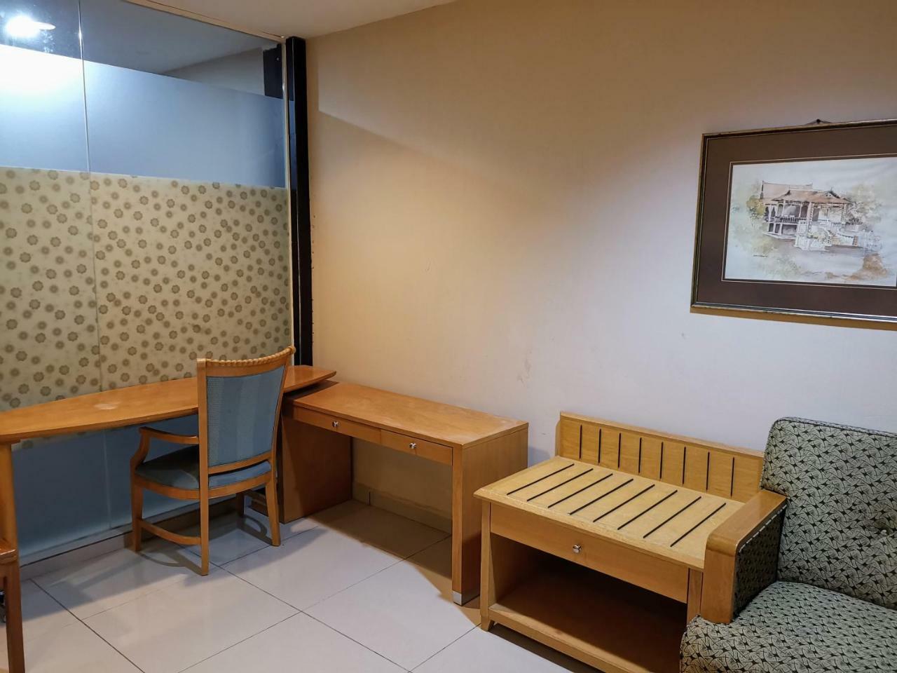 Hotel Centre Point Tampin Malacca Eksteriør billede