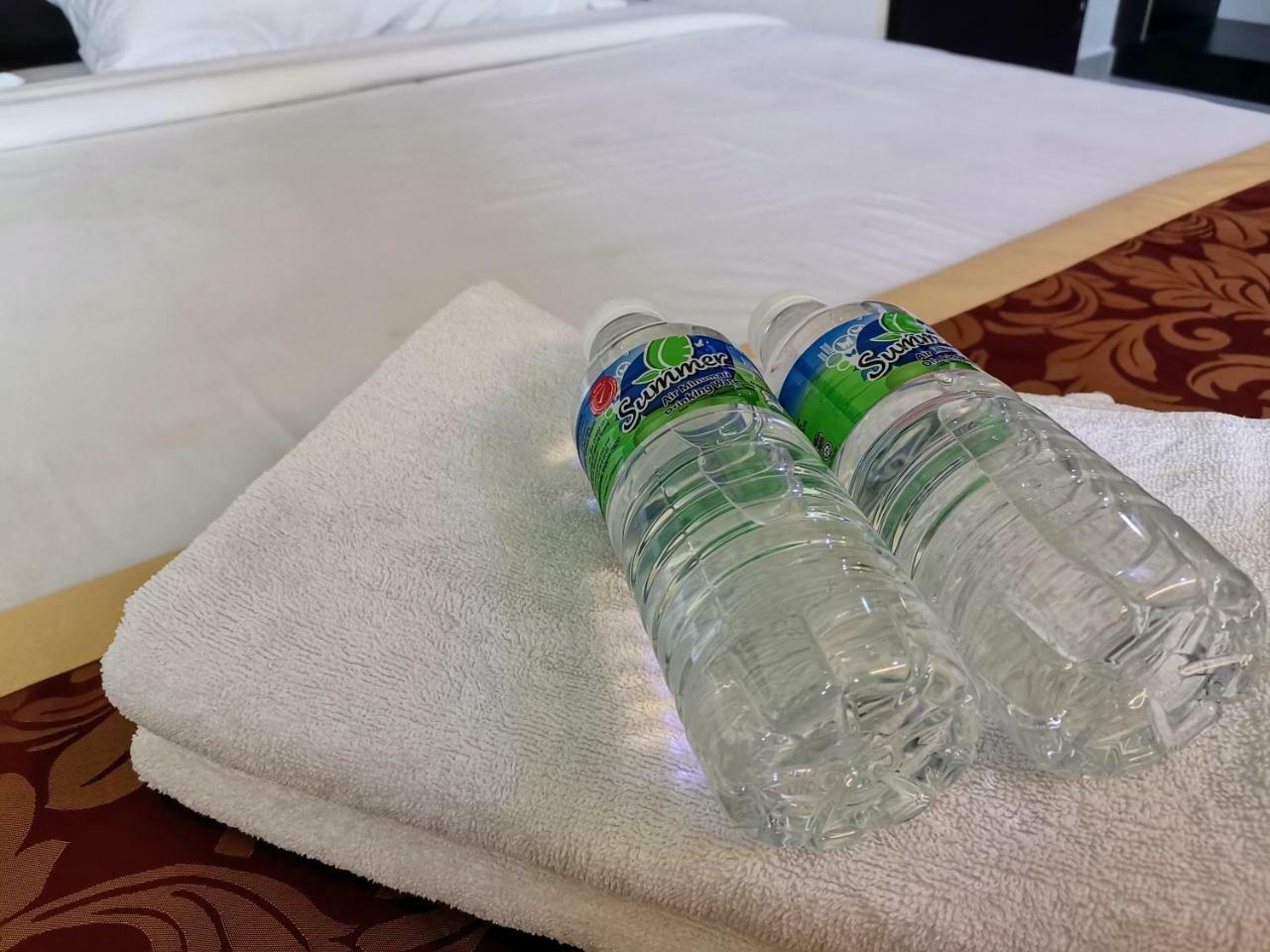 Hotel Centre Point Tampin Malacca Eksteriør billede